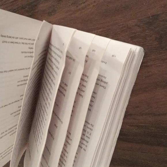 Psychological Suspense & Thriller Themed 3 Book Bundle - Picture 7 of 9